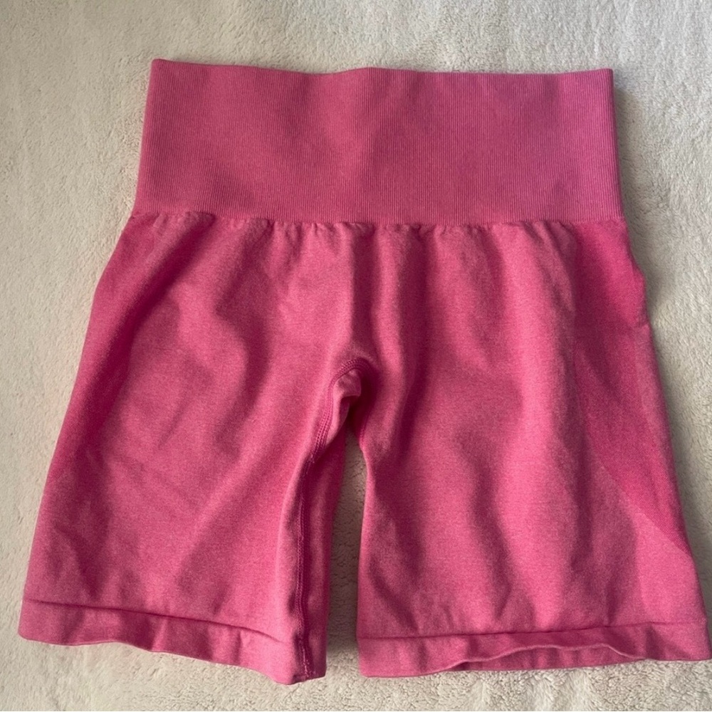 NVGTN pink contour seamless shorts